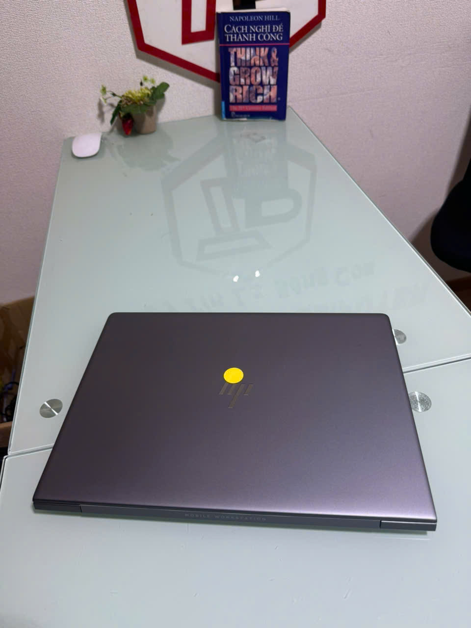 【ジャンク】HP Zbook 14u G6 i7-8565U 16/512 HP ZBook 14U G6 / i7-8565U (up to 4.60Ghz | 4 nhân 8 luồng) / RAM